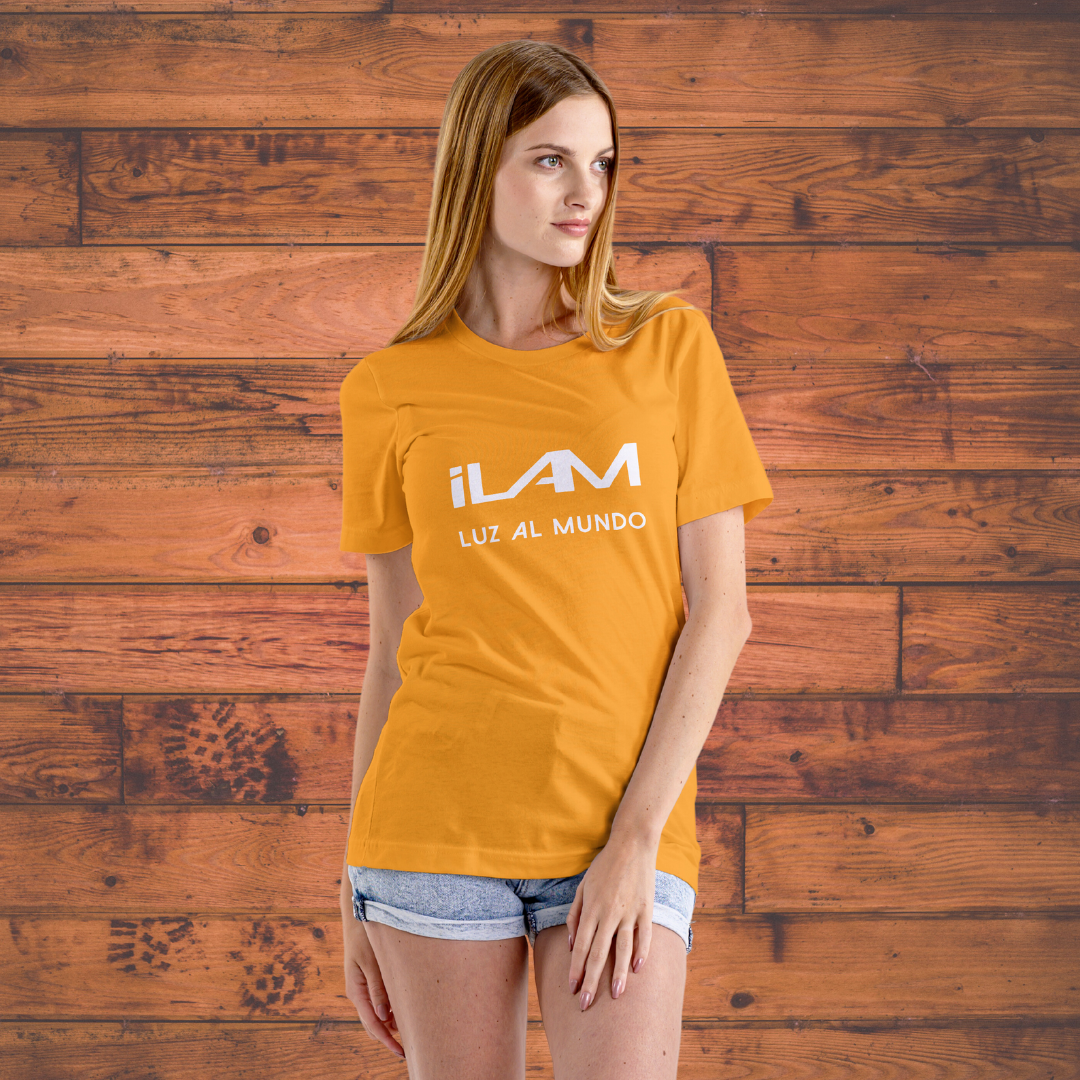 remera naranja logo un color frente